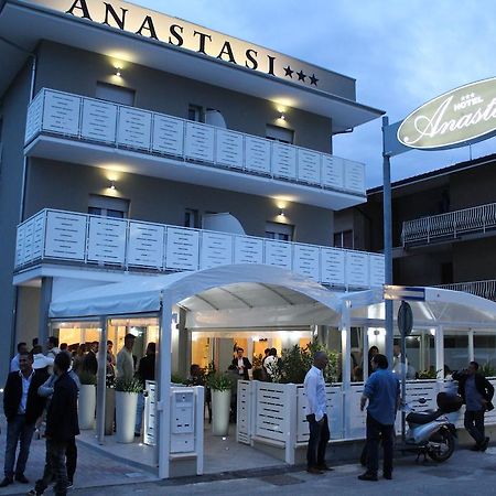 Anastasi Hotel E Residence 切尔维亚 外观 照片
