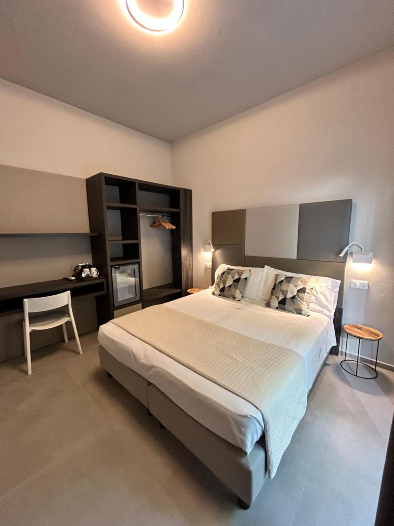 Anastasi Hotel E Residence 切尔维亚 外观 照片